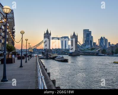 A view of Tower Bridge as the sun sets over London. Stock Photo