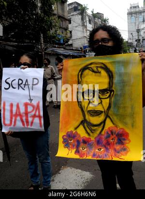 Kolkata, India. 06th July, 2021. Human Rights activists protest over Father Stan Swamys death in Kolkata. (Photo by Sandip Saha/Pacific Press) Credit: Pacific Press Media Production Corp./Alamy Live News Stock Photo