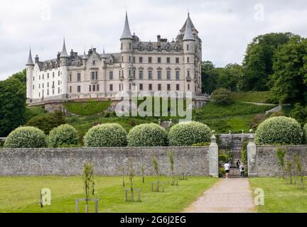 Exterior view of Dunrobin Castle, Golspie, Sutherland, Scotland, Home of the Earls and Dukes of Sutherland. Stock Photo