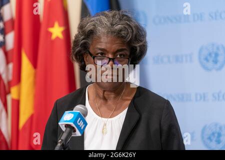 New York, United States. 06th July, 2021. US Permanent Representative to the UN Ambassador Linda Thomas-Greenfield briefs press on humanitarian operation at Syrian border crossing at UN Headquarters in New York on July 6, 2021. (Photo by Lev Radin/Sipa USA) Credit: Sipa USA/Alamy Live News Stock Photo