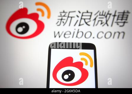 Ukraine. 06th July, 2021. In this photo illustration a Weibo (Sina Weibo) logo of a Chinese social media platform is seen on a smartphone and a pc screen. (Photo by Pavlo Gonchar/SOPA Images/Sipa USA) Credit: Sipa USA/Ģ����ý Live News Stock Photo