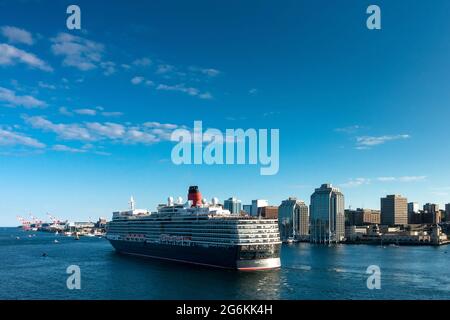 Cunard Liner Queen Elizabeth departing Halifax,  Cananda Stock Photo