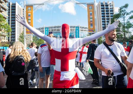 London, UK. 7th July 2021. England fans excited prior to the UEFA Euro 2020 Semi-Final match between England and Demark at Wembley Stadium. Michael Tubi / Alamy Live News