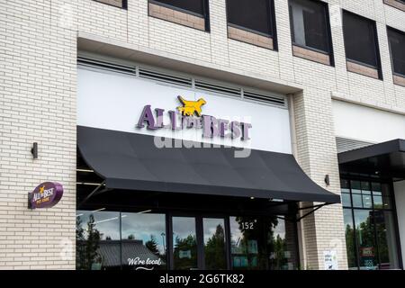 Kirkland, WA USA - circa July 2021: Street view of the exterior of All The Best Pet Care in Totem Lake. Stock Photo