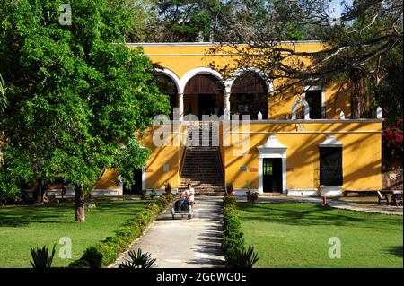 MEXICO. STATE OF CAMPECHE.  THE HACIENDA UAYAMON, BUILT IN THE XVIIE CENTURY WAS AN OLD SISAL PLANTATION. IT IS NOW AN HOTEL OF TWELVE ROOMS AND SUITE Stock Photo