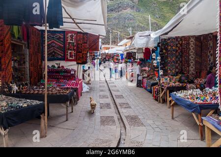 PISAC, PERU - MAY 22, 2015: Famous indigenous market in Pisac, Sacred Valley of Incas, Peru. Stock Photo