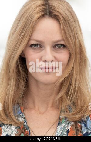 Vanessa Paradis attends the Cette Musique Ne Joue Pour Personne (This