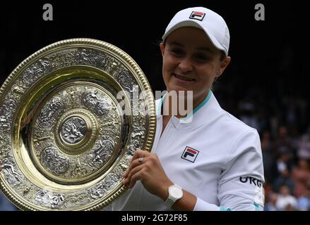 London, Gbr. 10th July, 2021. London Wimbledon Championships Day 12 10/07/2021 Ashleigh Barty (AUS) wins Ladies Final against Karolina Pliskova (CZE) Credit: Roger Parker/Alamy Live News Stock Photo