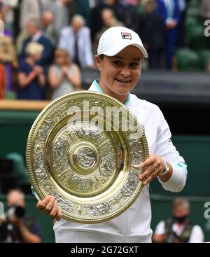 London, Gbr. 10th July, 2021. London Wimbledon Championships Day 12 10/07/2021 Ashleigh Barty (AUS) wins Ladies Final against Karolina Pliskova (CZE) Credit: Roger Parker/Alamy Live News Stock Photo