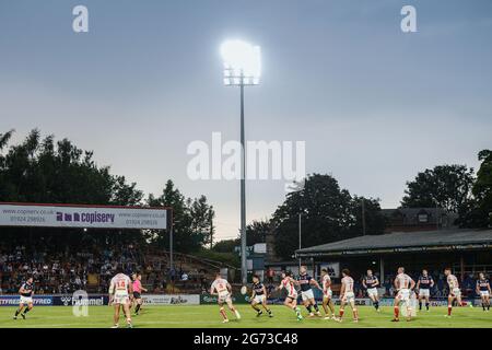 Wakefield, England - 9 July 2021 - General view during the Rugby League Betfred Super League Wakefield Trinity vs St. Helens at Mobile Rocket Stadium, Wakefield, UK  Dean Williams/Alamy Live Stock Photo