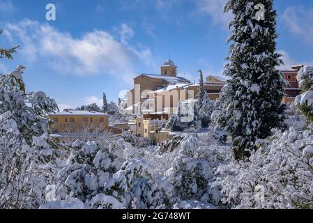 Snowy village of La Morera de Montsant in winter (Priorat, Tarragona, Catalonia, Spain) ESP: Pueblo de la Morera de Montsant nevado en invierno Stock Photo