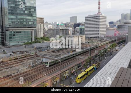 the excellent view of Tokyo station from the KITTE GARDEN, which is on the 6F of the KITTE MARUNOUCHI building in Japan Stock Photo