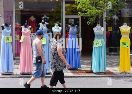 St hubert shop street dresses