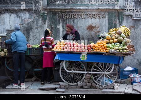 street scene in India Stock Photo - Alamy