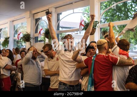 English football fans watching the EURO20 final between England v Italy at a pub in Vauxhall, London, England, UK Stock Photo