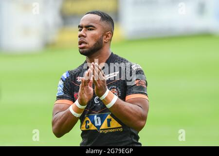 Castleford, England - 11 July 2021 - Jason Qareqare of Castleford Tigers during the Rugby League Betfred Super League Castleford Tigers vs Salford Red Devils at The Mend-A-Hose Stadium, Castleford, UK  Dean Williams/Alamy Live Stock Photo