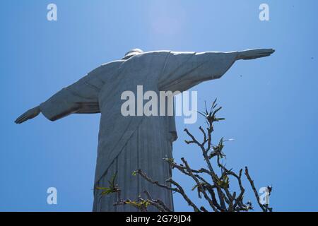 The Christ the Redeemer statue, created by French sculptor Paul Landowski and built between 1922 and 1931 atop the Corcovado Mountain in Rio de Janeiro, Brazil. Stock Photo