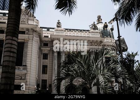 The Municipal Theatre - Theatro Municipal - built in an Art Nouveau style inspired by the Paris Opera, was completed in 1909 in downtown Rio de Janeiro, Brazil Stock Photo