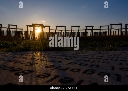 Germany, Saxony-Anhalt, Schönebeck, sunset at the Ringheiligtum Pömmelte, also known as the German Stonehenge by archaeologists. Stock Photo