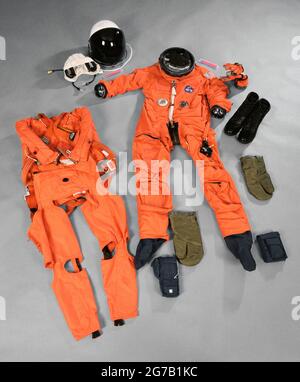 Space Shuttle Advanced Crew Escape Suit 1994-2011 > National Museum of the  United States Air Force™ > Display