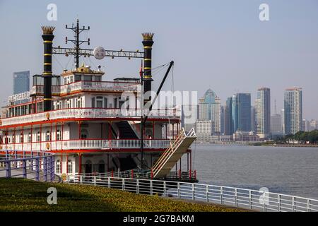 Tourist boat in the style of Mississippi steamers on the Huangpu River, Shanghai, People's Republic of China Stock Photo