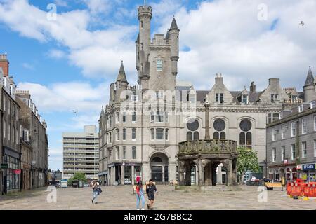 The Salvation Army Citadel and Mercat Cross, Castlegate, Aberdeen, Aberdeenshire, Scotland, United Kingdom Stock Photo