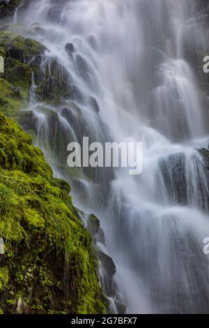 Skookum Falls, beautiful in spring runoff, along Skookum Flats Trail, Mount Baker-Snoqualmie National Forest, Washington State, USA Stock Photo