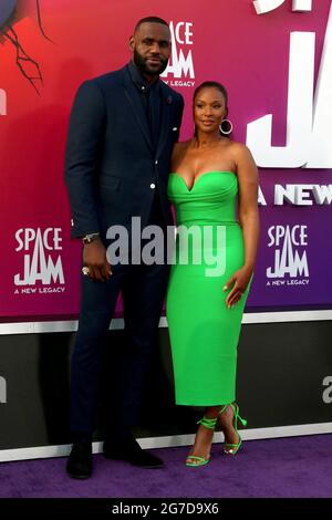 LOS ANGELES - JUL 12: LeBron James, Zhuri James and Savannah Brinson ...