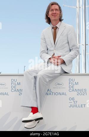 Cannes. 13th July, 2021. Director Wes Anderson poses during the photocall for 'The French Dispatch' at the 74th annual Cannes Film Festival, in Cannes, France, July 13, 2021. Credit: Xinhua/Alamy Live News Stock Photo