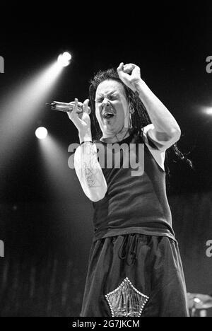 Korn performing at the Docklands Arena 6th September 2002, London, England, United Kingdom. Stock Photo