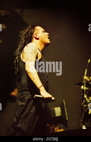 Korn performing at the Docklands Arena 6th September 2002, London, England, United Kingdom. Stock Photo