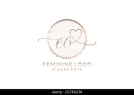 EO handwriting logo with circle template vector logo of initial wedding, fashion, floral and botanical with creative template. Stock Vector