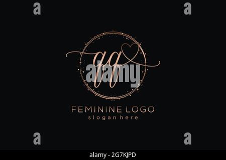 QQ handwriting logo with circle template vector logo of initial wedding, fashion, floral and botanical with creative template. Stock Vector