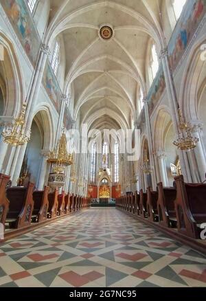 Beautiful interior of Church of the Sacred Heart of Jesus (Herz Jesu Kirche), designed in the Neogothic style and the largest church in Graz, Styria r Stock Photo