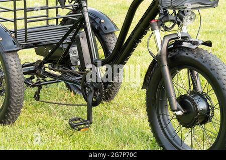 three wheel bike motor