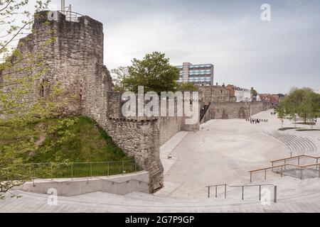 Southampton, Old Town Walls. A sequence of defensive structures built around the town in southern England Stock Photo