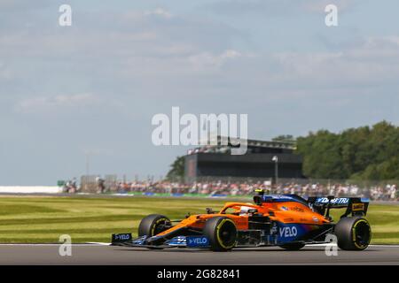 Silverstone, UK. 16th July, 2021. Silverstone Circuit, 16 July 2021 Lando Norris (GBR), McLaren MCL35ML during the FORMULA 1 PIRELLI BRITISH GRAND PRIX at Silverstone, United Kingdom Credit: Phil Duncan Every Second Media/Alamy Live News Stock Photo