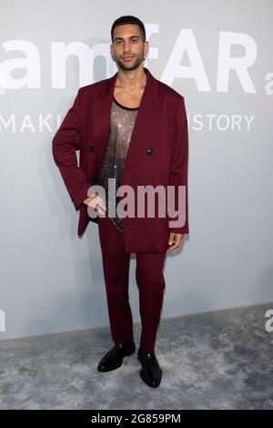 Cannes, France. 16th July, 2021. Mahmood attends the amfAR Gala during the 74th Cannes Film Festival at Villa Eilenroc in Antibes, France, on 16 July 2021. Credit: dpa picture alliance/Alamy Live News