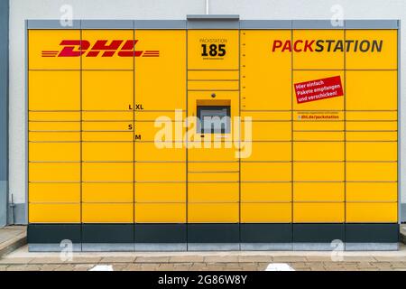 DHL Packstation im Gewerbegebiet von Schwabmünchen