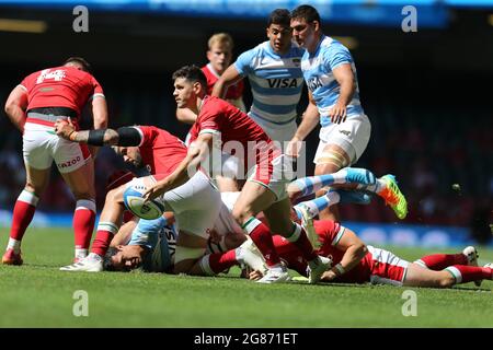 Cardiff, UK. 17th July, 2021. Tomos Williams of Wales in action. Rugby international friendly, Wales v Argentina, 2nd test Summer series match at the Principality Stadium in Cardiff on Saturday 17th July 2021. pic by Andrew Orchard/Andrew Orchard sports photography Credit: Andrew Orchard sports photography/Alamy Live News Stock Photo