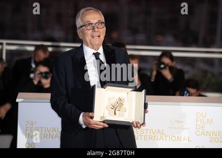 Marco Bellocchio poses with the Honorary Award during the 74th annual Cannes Film Festival on July 17, 2021 in Cannes, France. Photo by David Niviere/ABACAPRESS.COM Stock Photo