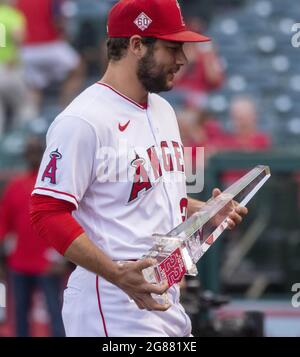 Mike moustakas angels hi-res stock photography and images - Alamy