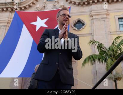 MIAMI, FL - JULY 17: Willy Chirino speaks as Cuban Americans show support for protestors in Cuba during the Rally For Democracy at the Freedom Tower on July 17, 2021 in Miami Florida. Credit: mpi04/MediaPunch Stock Photo