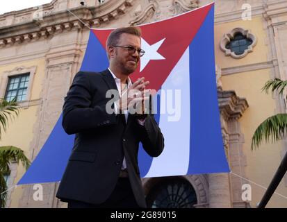 MIAMI, FL - JULY 17: Willy Chirino speaks as Cuban Americans show support for protestors in Cuba during the Rally For Democracy at the Freedom Tower on July 17, 2021 in Miami Florida. Credit: mpi04/MediaPunch Stock Photo