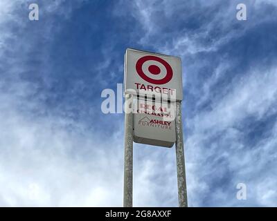 Augusta Usa Maxx Retail Store Building Sign Looking Stock Photo by  ©wirestock_creators 578546140