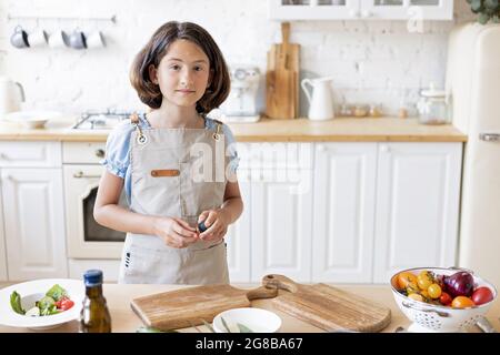 Teenage cooking aprons hotsell