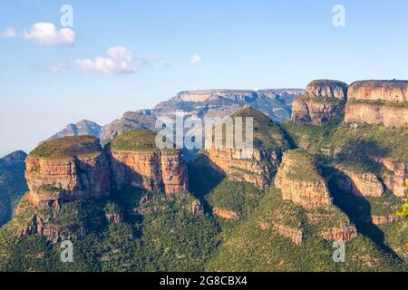 The Three Rondavels on Mpumalanga's Panorama Route give a spectacular view over the Blyde River Canyon, South Africa Stock Photo