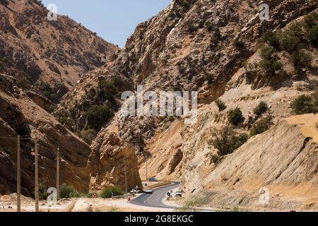 Presumed ancient 'Persian Gate', Alexander the great battle with Persia, Zagros mountains, suburb of  Yasuj, Iran, Persia, Western Asia, Asia Stock Photo