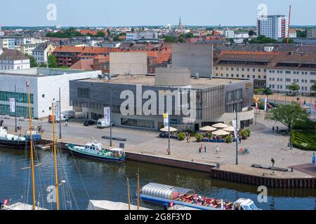 Deutsches Auswanderer Haus Bremerhaven, Deutschland. Museums Gebäude. German emigration center in Bremerhaven, Germany. Stock Photo