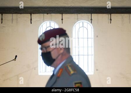 Berlin, Germany. 20th July, 2021. Eberhard Zorn, Inspector General of the German Armed Forces, visits the execution room at the Plötzensee Memorial as part of the commemoration of those murdered in the resistance to National Socialist tyranny. 77 years ago, on July 20, 1944, Wehrmacht officers led by Count von Stauffenberg had unsuccessfully tried to kill Hitler with a bomb and end the war. Stauffenberg and three co-conspirators were shot in the Bendlerblock on the evening of the assassination attempt. Credit: Jörg Carstensen/dpa/Alamy Live News Stock Photo